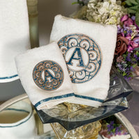Personalized Initial Lyra Towel Set