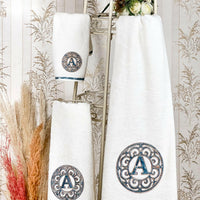 Personalized Initial Lyra Towel Set