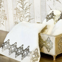 Sena Gold Bathroom Set