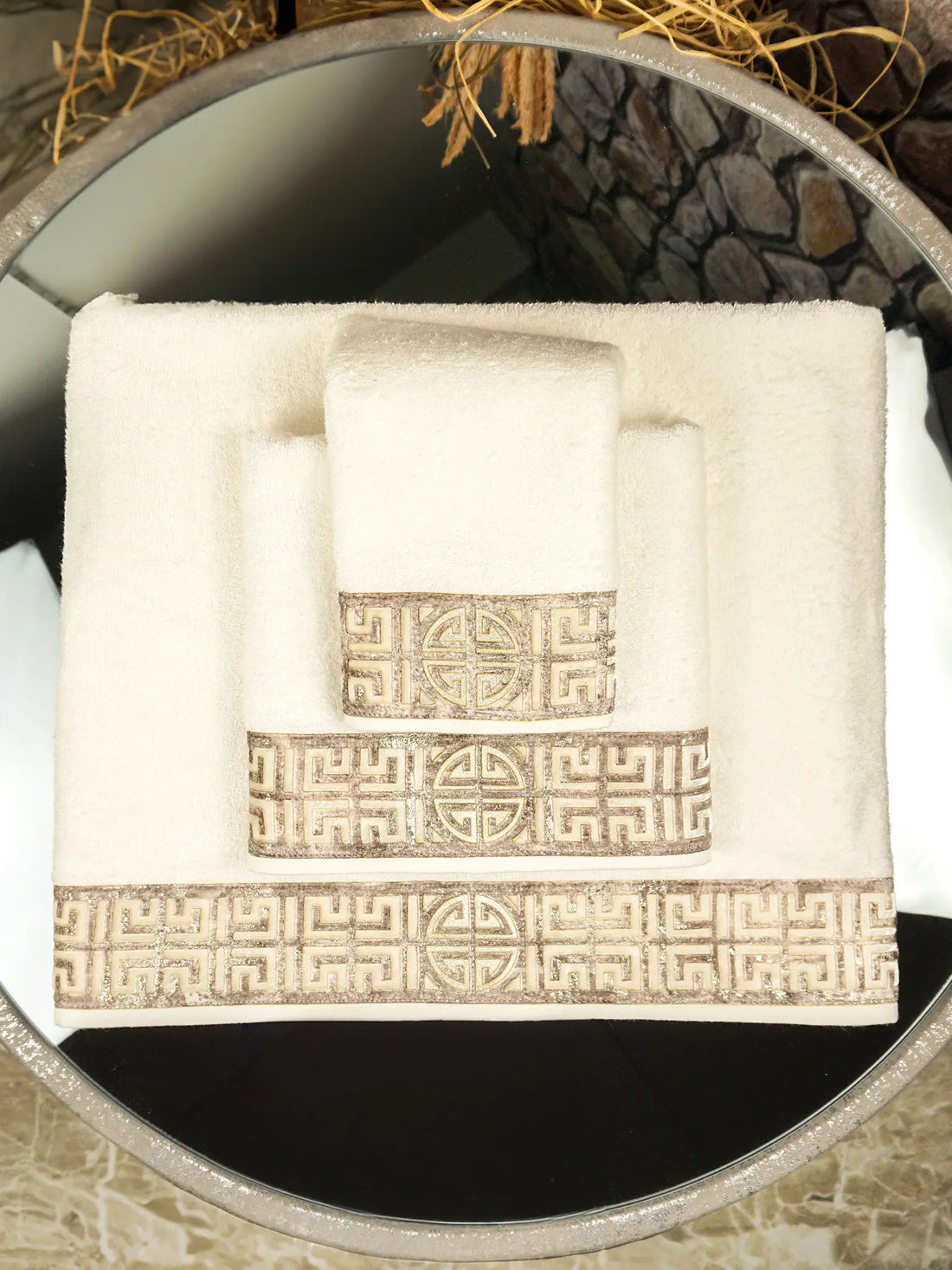 Hera Towel Set