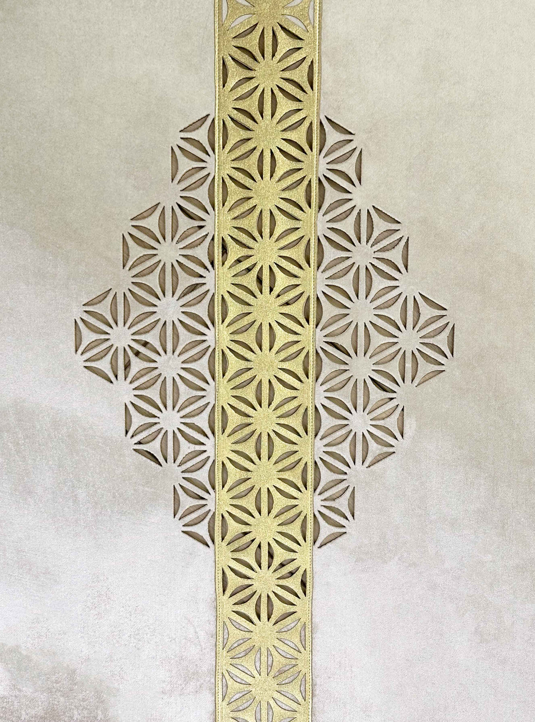 Yildiz Round Rug
