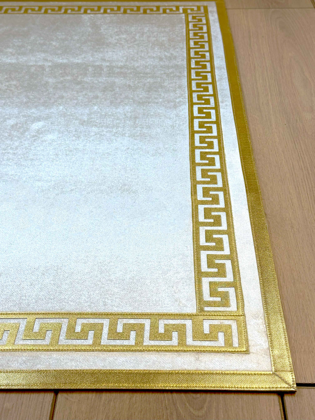 Anka Rug