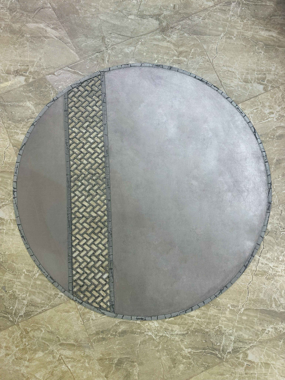 Tilbe Round Rug