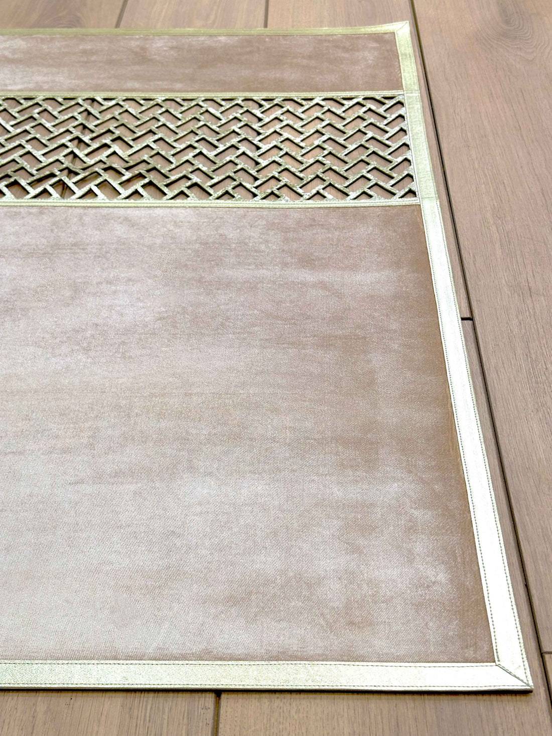 Tilbe Rug