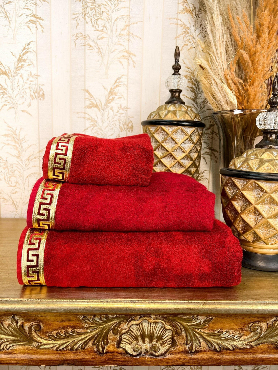 Anka Burgundy Towel Set