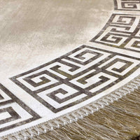 Anka Round Rug