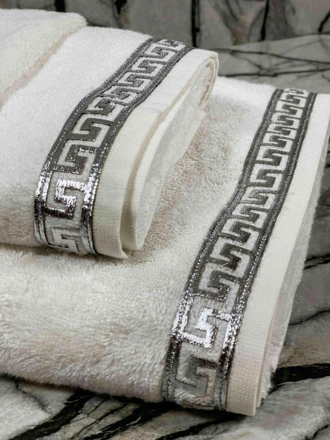 Anka Towel Set