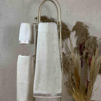 Anka Towel Set