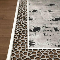 Esin Rug