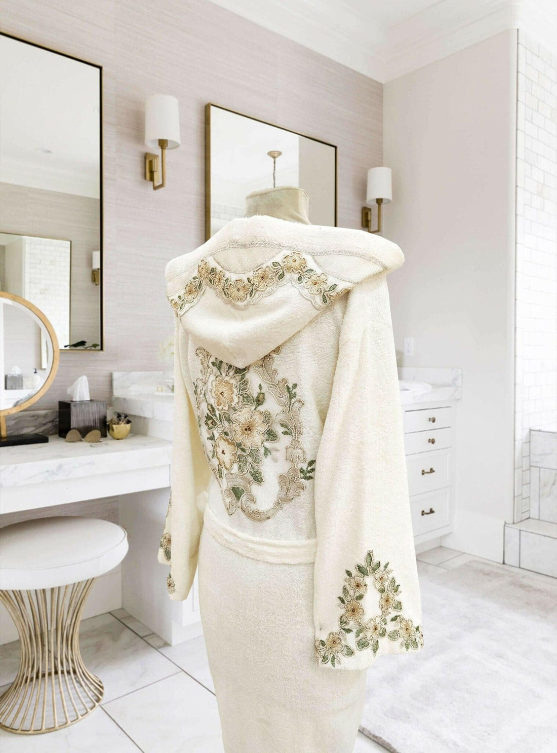 Gelin Bathrobe