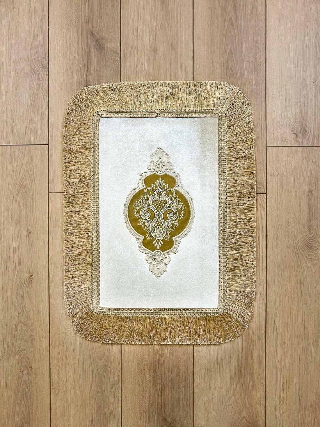 Idil Rug
