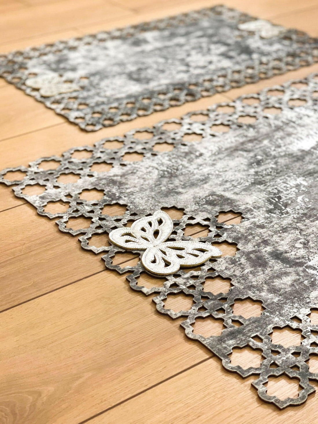 Kelebek Rug