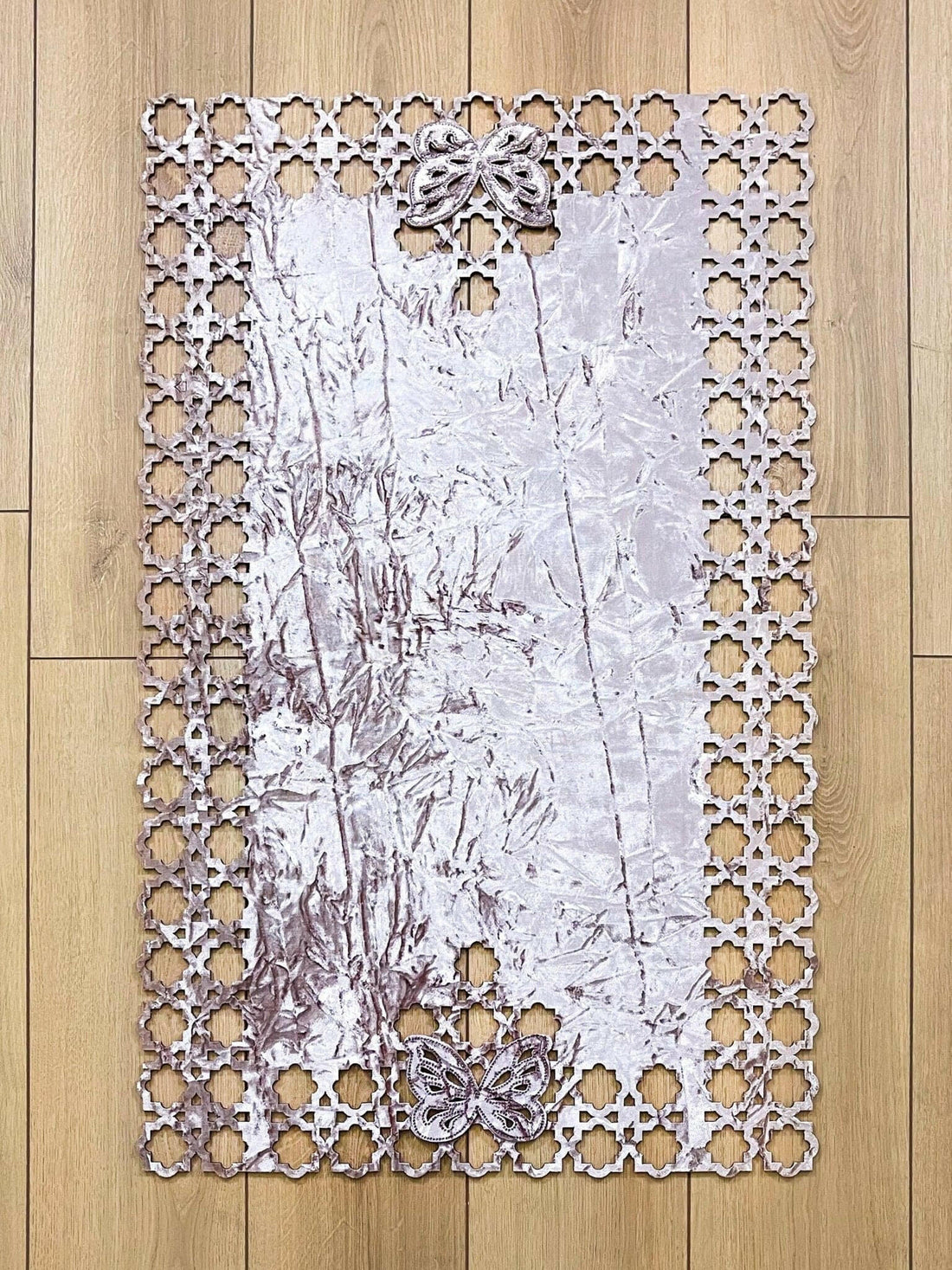 Kelebek Rug