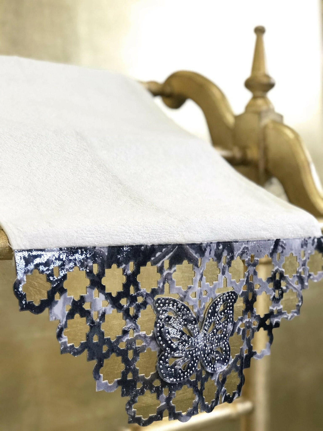 Kelebek Towel Color Set