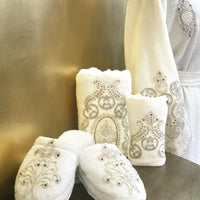 Lale Bathrobe