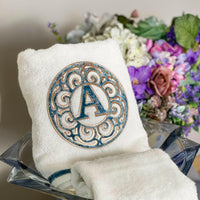 Personalized Initial Lyra Towel Set