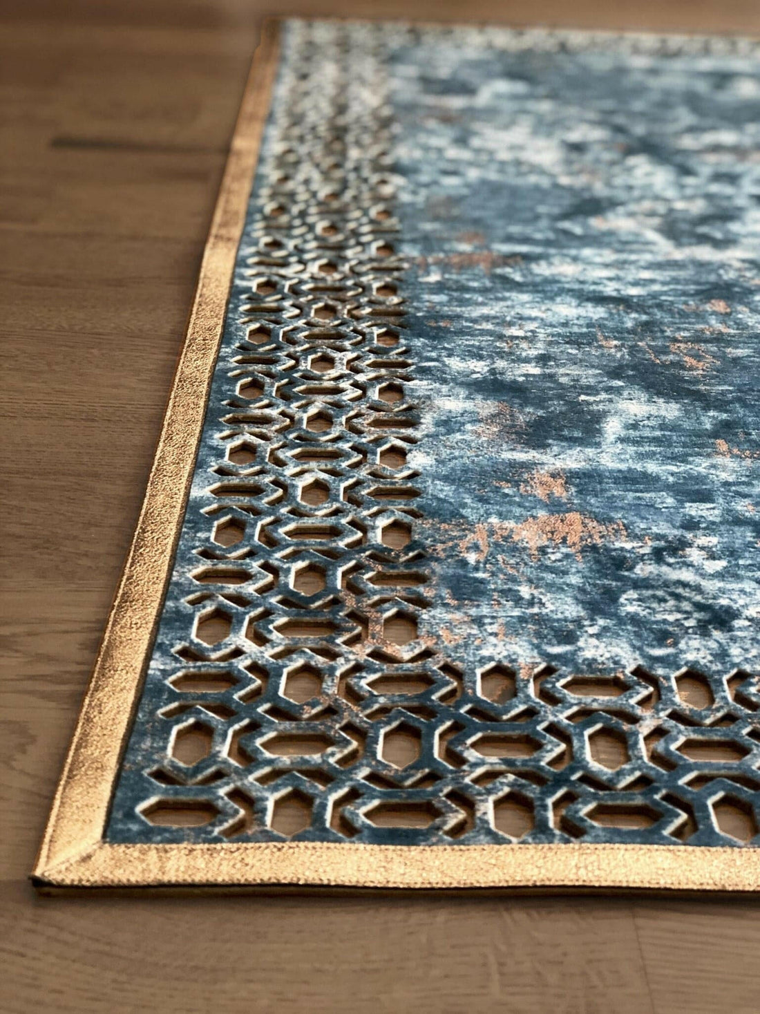 Petek Rug