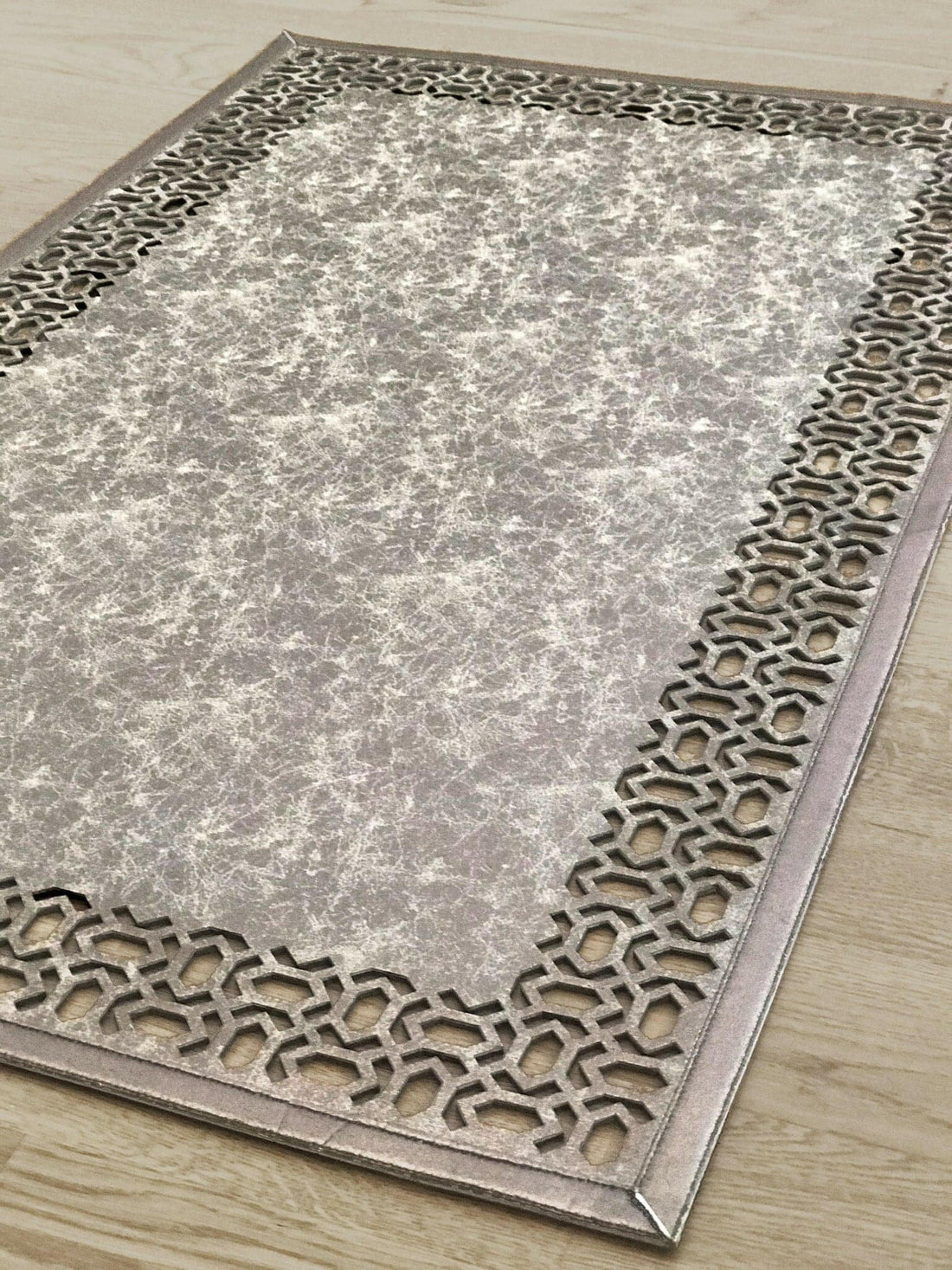 Petek Rug