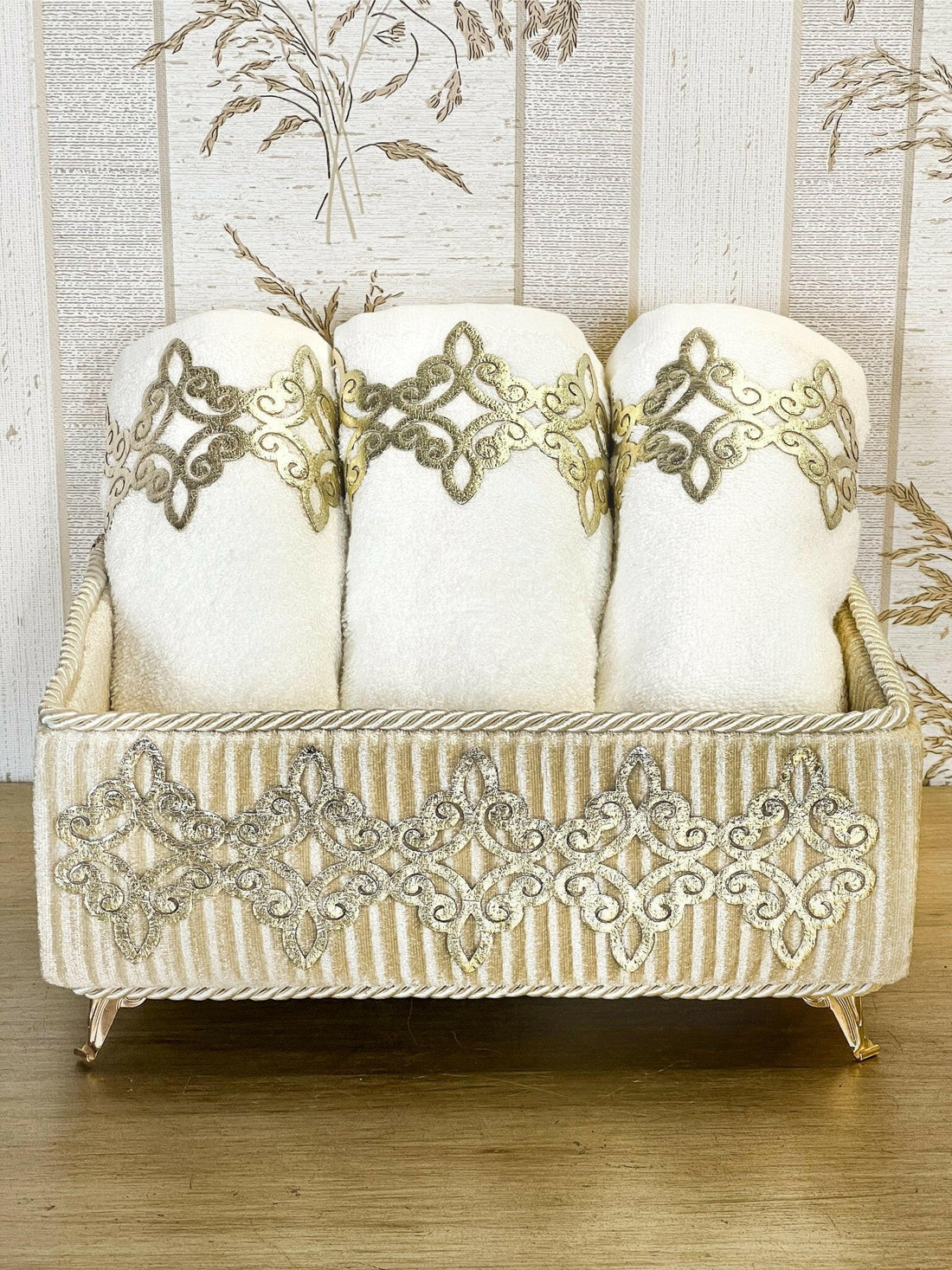 Sena Gold Bathroom Set